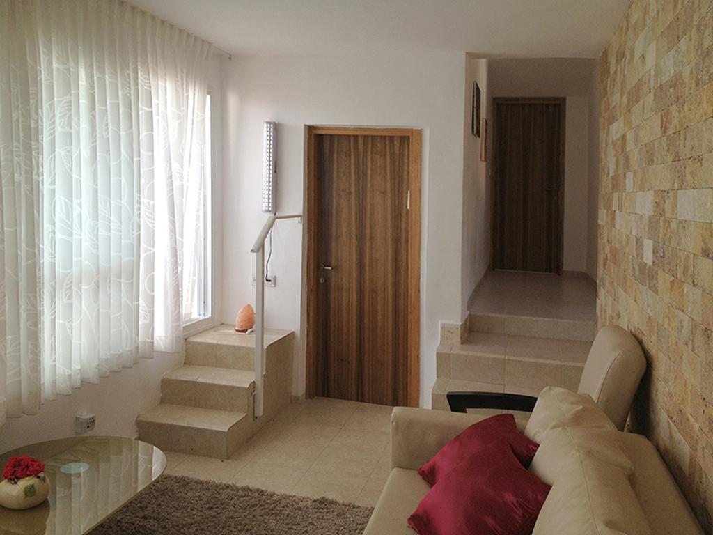 Mina Teva Villa Metula Bagian luar foto